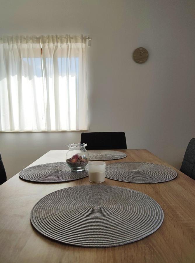 Apartments Leticia Vrsi Extérieur photo