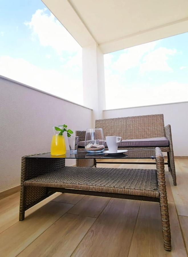 Apartments Leticia Vrsi Extérieur photo