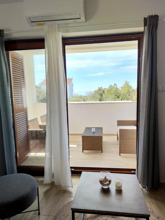 Apartments Leticia Vrsi Extérieur photo