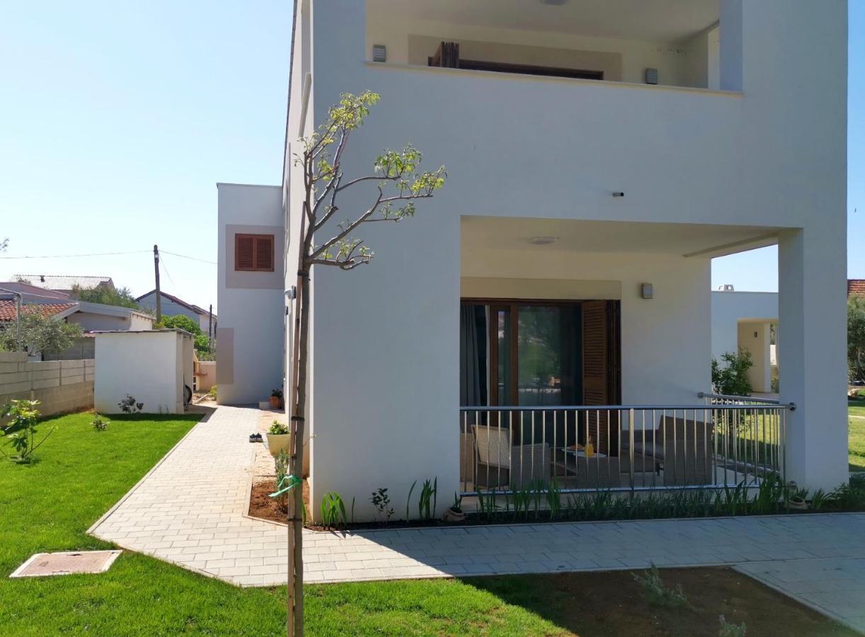 Apartments Leticia Vrsi Extérieur photo
