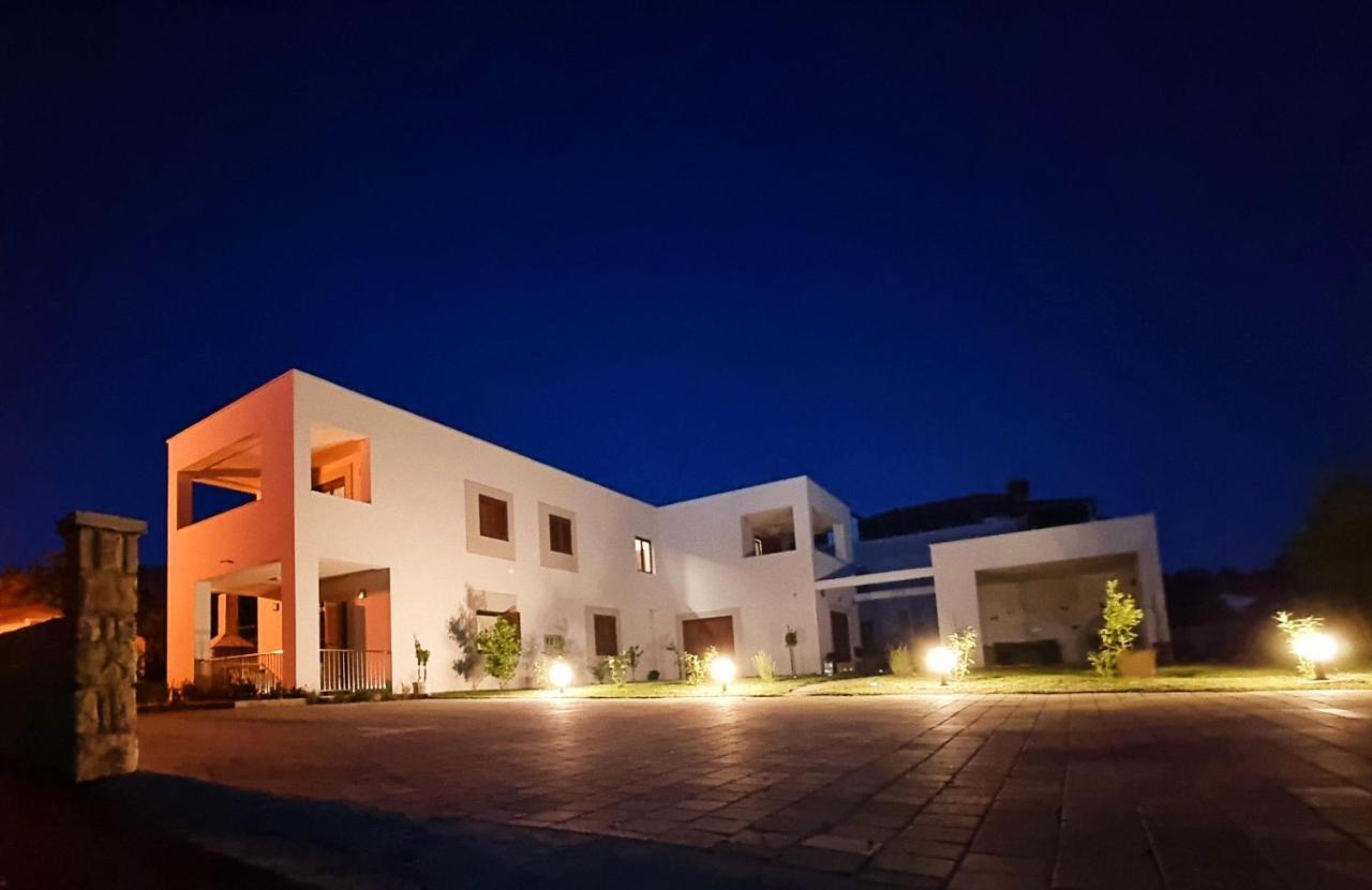 Apartments Leticia Vrsi Extérieur photo